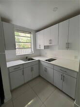 2345 NW Flagler Terrace in Miami, FL - Building Photo - Building Photo