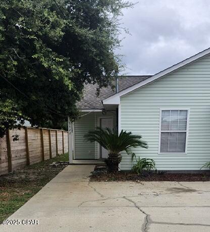property at 5522 Pinetree Ave