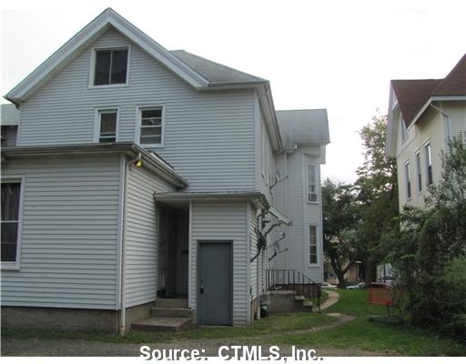 69 Linsley Ave in Meriden, CT - Building Photo