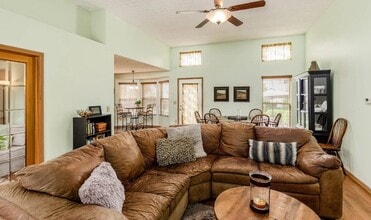 9181 Stream Pebble Dr in Columbus, OH - Building Photo - Building Photo