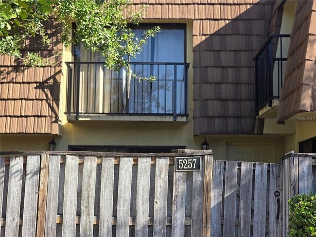 5257 Coral Ct in Orlando, FL - Building Photo - Building Photo