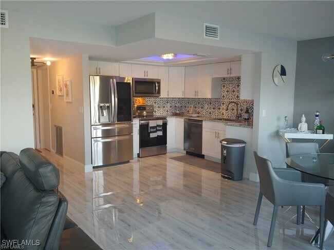 159 SW 47th Terrace in Cape Coral, FL - Building Photo - Building Photo