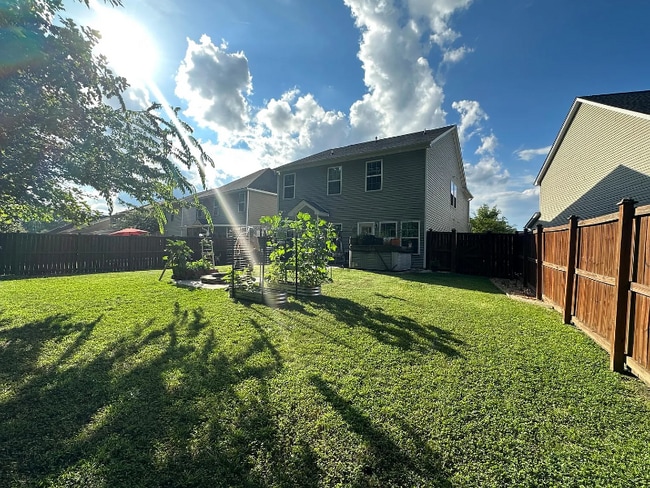 221 Overcup Loop in Summerville, SC - Building Photo - Building Photo