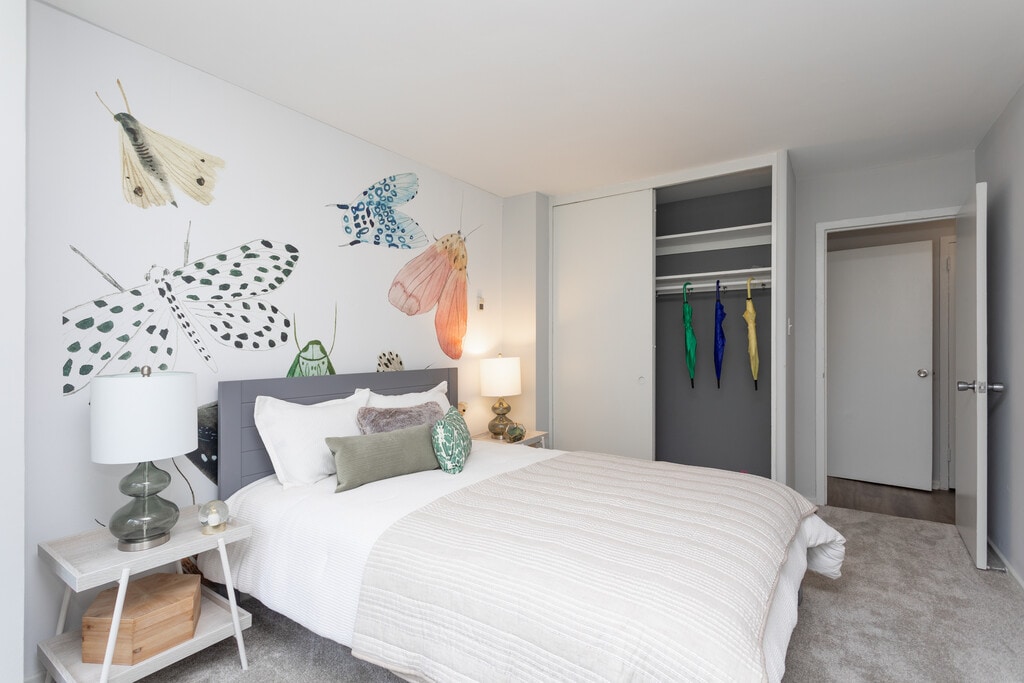 Lake Meadows Apartments in Chicago, IL