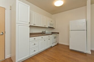94-979-979 Kau'Olu Pl in Waipahu, HI - Building Photo - Building Photo