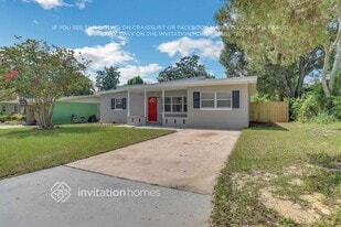 6214 Melbourne Ave. in Orlando, FL - Building Photo