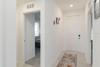 17625 Opal Sand Dr, Unit 302 in Venice, FL - Building Photo - Building Photo