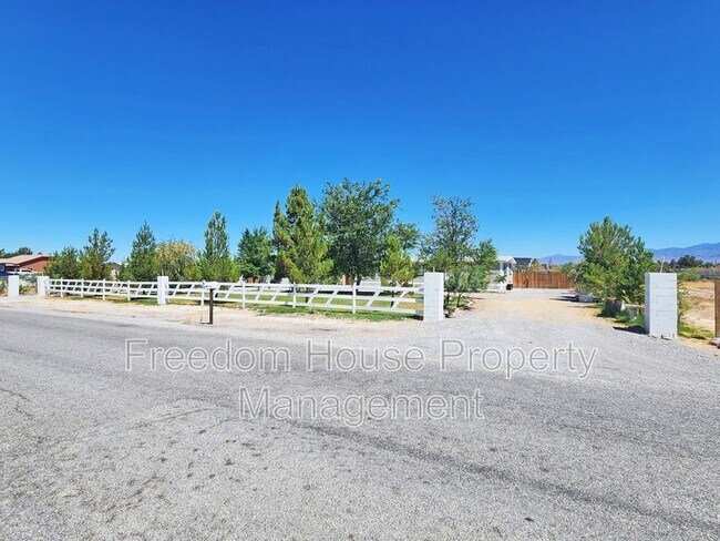 1830 Casey Rd in Pahrump, NV - Building Photo - Building Photo
