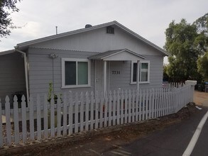 7723-7733 High St in La Mesa, CA - Building Photo - Building Photo