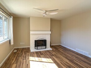 9825 W Walker Pl in Littleton, CO - Building Photo - Building Photo