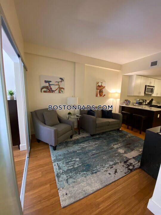 8 Winter Pl-Unit -605 in Boston, MA - Building Photo