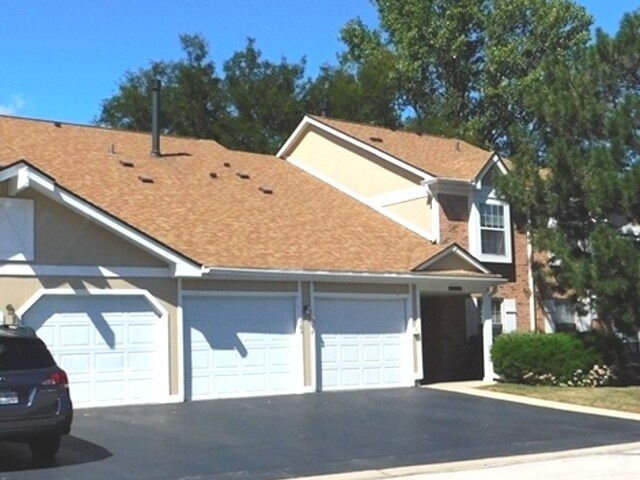 268 Ashland Ct in Buffalo Grove, IL - Building Photo