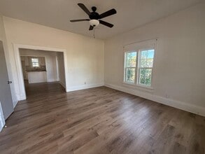 105 S Magnolia St in Crescent, OK - Building Photo - Building Photo