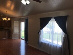 1919 N Sego Lilly Dr in Saratoga Springs, UT - Building Photo - Building Photo