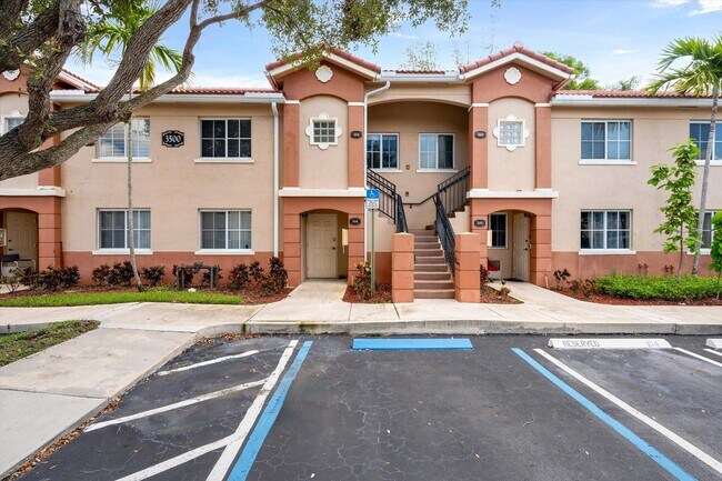 3500 Briar Bay Blvd in West Palm Beach, FL - Building Photo - Building Photo
