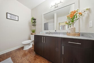 1700 W Cleveland St, Unit SI FL1-ID1475281P in Tampa, FL - Foto de edificio - Building Photo