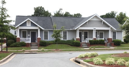 The Townhomes at Willow Oaks in Greensboro, NC - Building Photo - Building Photo