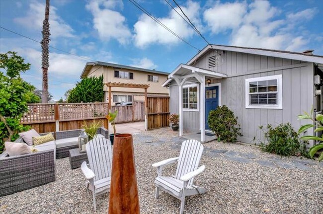 815 24th Ave in Santa Cruz, CA - Building Photo - Building Photo