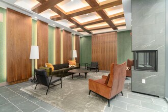 601 Concord Ave, Unit 2 in Cambridge, MA - Foto de edificio - Building Photo