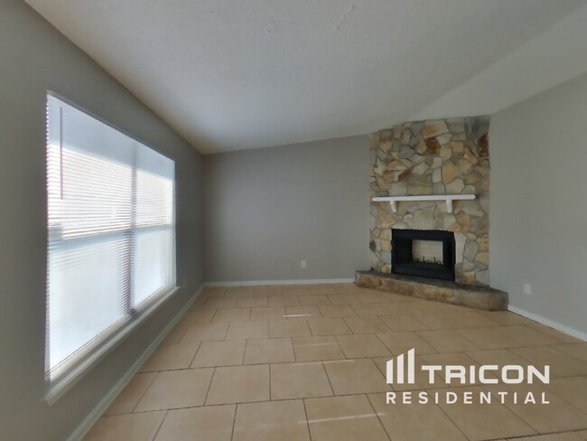 2356 Sharon Lake Dr in Jacksonville, FL - Foto de edificio - Building Photo
