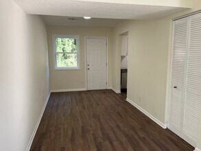 3873 Fairmont Ave in Macon, GA - Building Photo - Building Photo