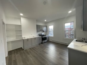 78 Market St in Paterson, NJ - Building Photo - Building Photo