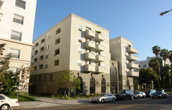 Tides Senior Apartments in Los Angeles, CA - Building Photo - Building Photo