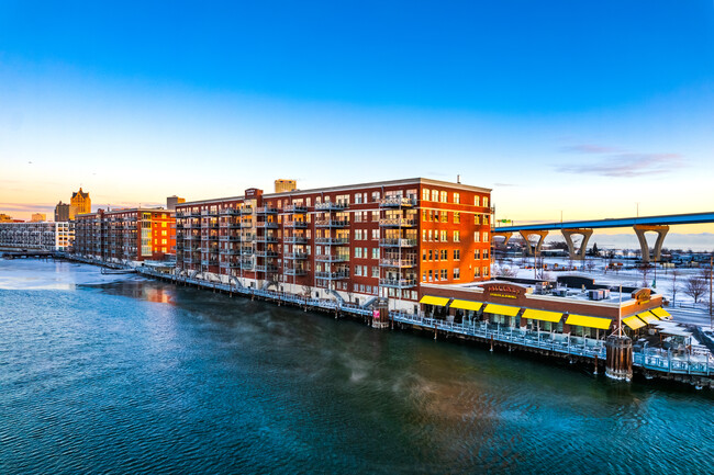 Harbor Front in Milwaukee, WI - Building Photo - Building Photo