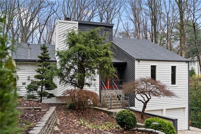 4595 Dudley Ln in Atlanta, GA - Building Photo - Building Photo
