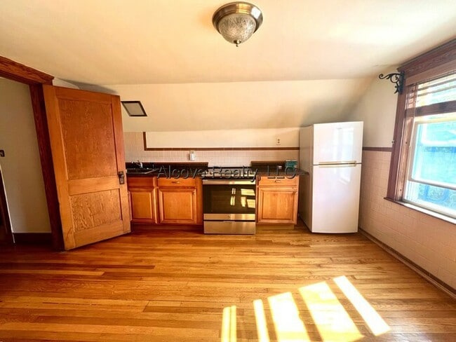 property at 40 Alfred Rd