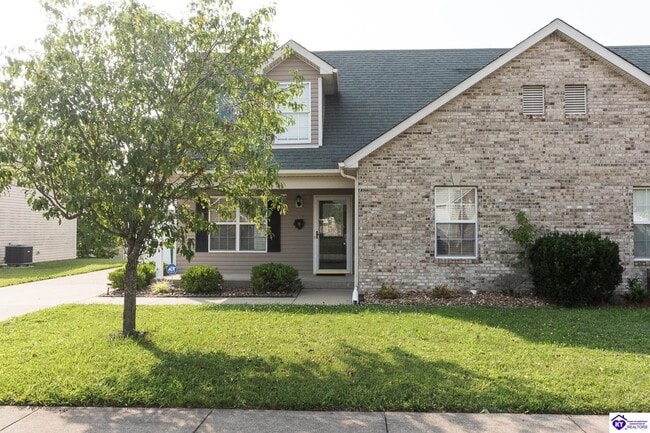 property at 212 Applewood Ln