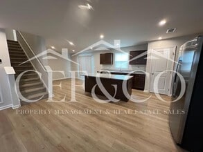 921 Delia Ave in Moore, SC - Building Photo - Building Photo