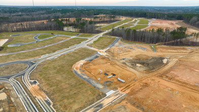 Edge of Auburn in Raleigh, NC - Foto de edificio - Building Photo