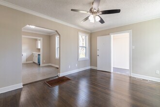 1055 University St in Memphis, TN - Building Photo - Building Photo