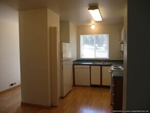 2241 SE Moritz Way in Port Orchard, WA - Building Photo - Building Photo