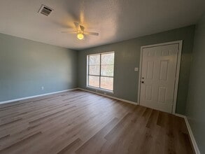 2111 Freewater St in Shreveport, LA - Building Photo - Building Photo