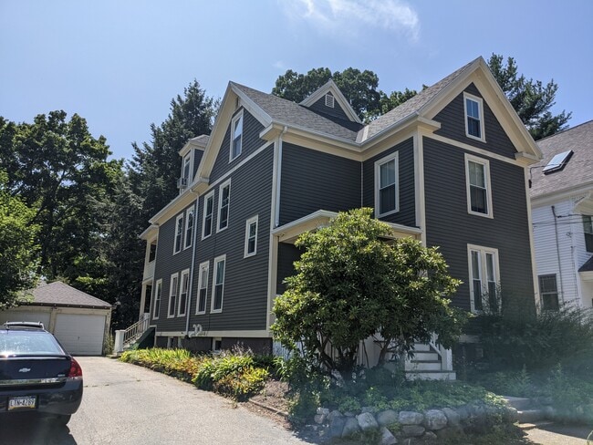 56 Rackleff St, Unit 3