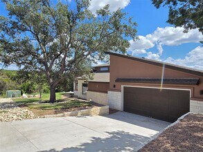 3806 Boone Dr in Lago Vista, TX - Building Photo - Building Photo