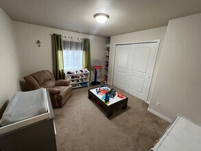 2063 Velliquette Ln in Colorado Springs, CO - Building Photo - Building Photo