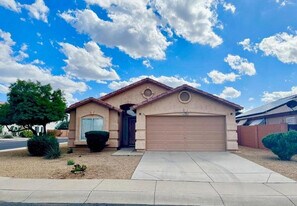 3903 W Goodman Dr in Glendale, AZ - Building Photo