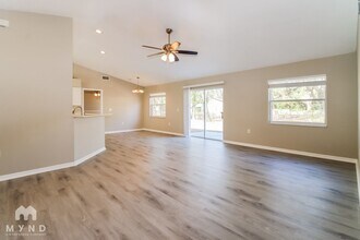 603 Parsons Reserve Ct in Seffner, FL - Foto de edificio - Building Photo