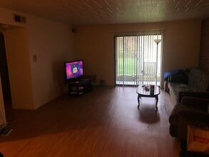 Pebble Creek in Bethel Park, PA - Building Photo - Building Photo