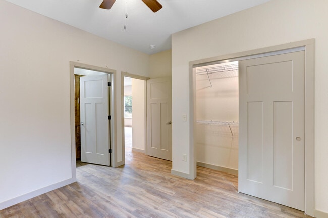 113 Avery Scroggs Rd in Hayesville, NC - Building Photo - Building Photo