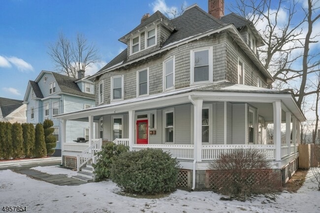 property at 25 Olyphant Dr