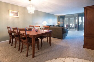 3051 N Course Dr in Pompano Beach, FL - Building Photo - Building Photo