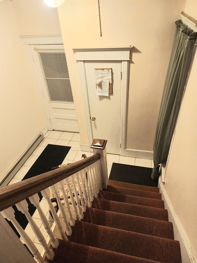 122 Jewett Ave in Jersey City, NJ - Building Photo - Building Photo