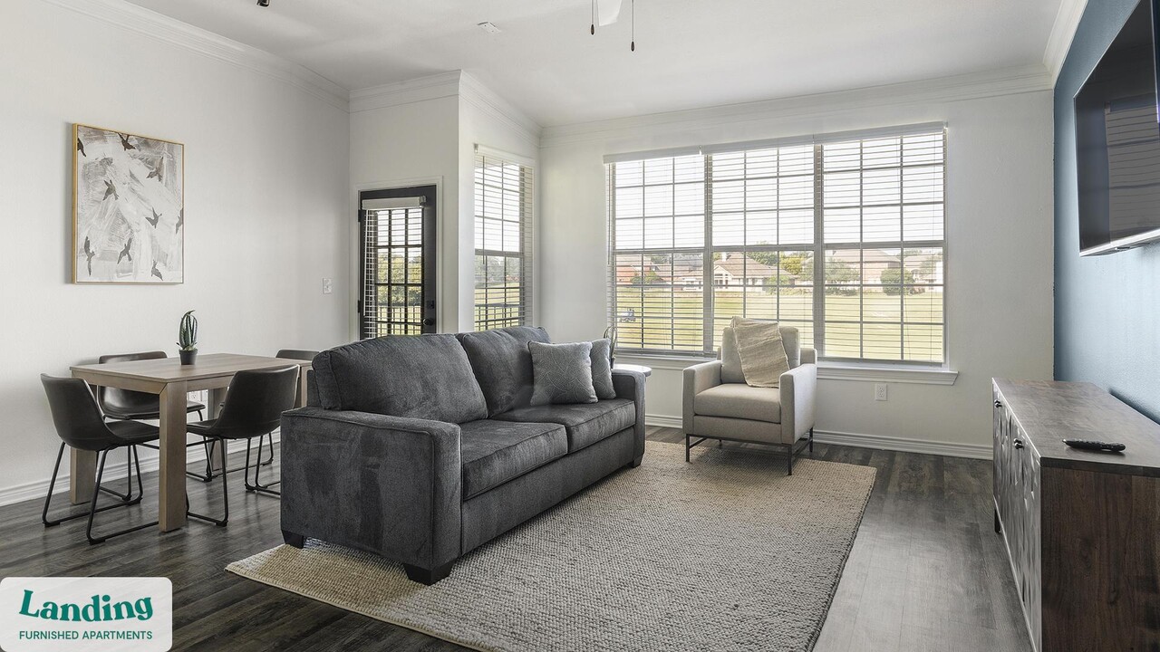 9601 Custer Rd in Plano, TX - Building Photo