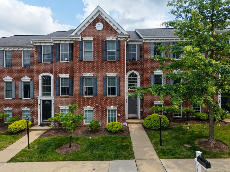 423 Marshall Heights Dr in Wexford, PA - Building Photo