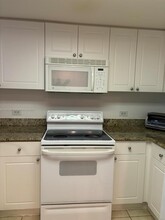 19501 W Country Club Dr, Unit 2601 in Aventura, FL - Building Photo - Building Photo