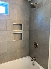 694 Ten Rod Rd, Unit Apt A in North Kingstown, RI - Building Photo - Building Photo